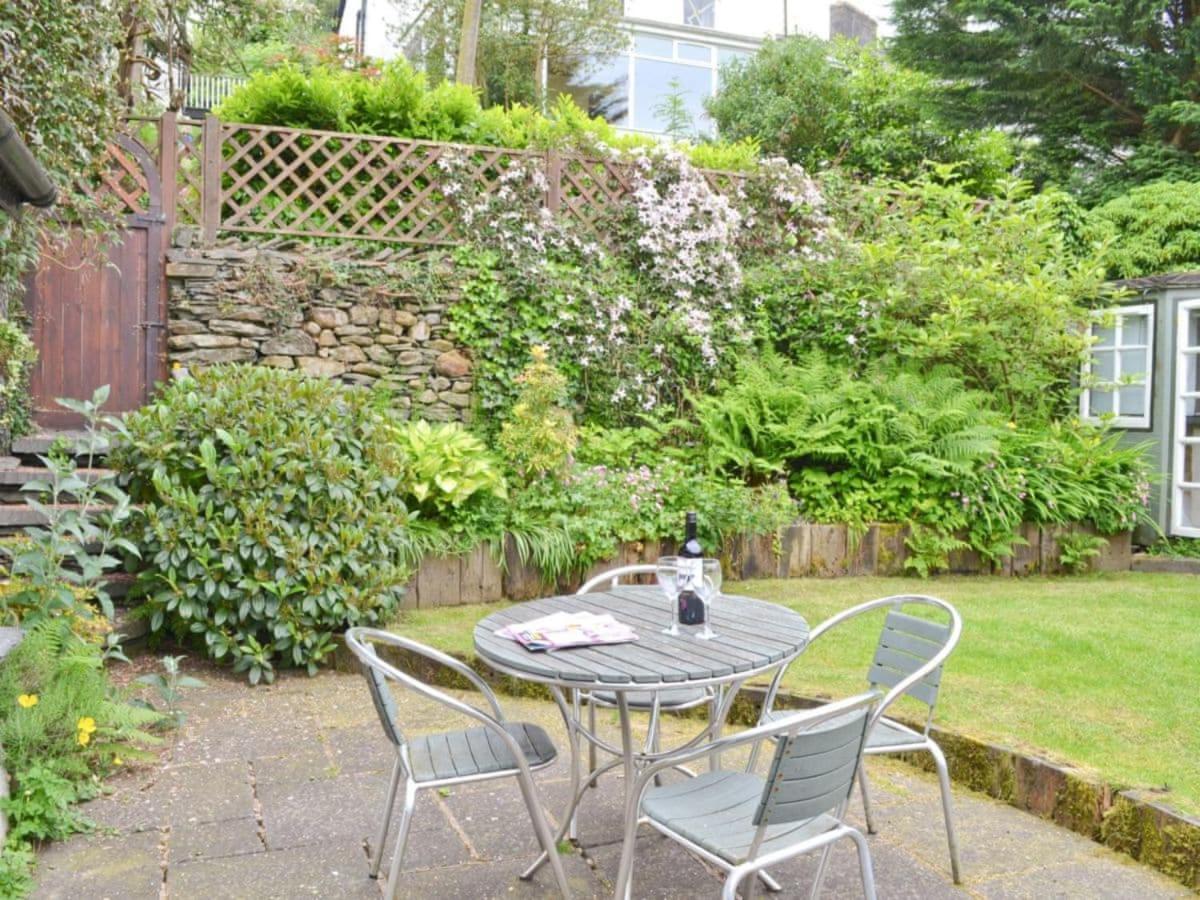 Rustic Cottage Bowness-on-Windermere Exterior photo